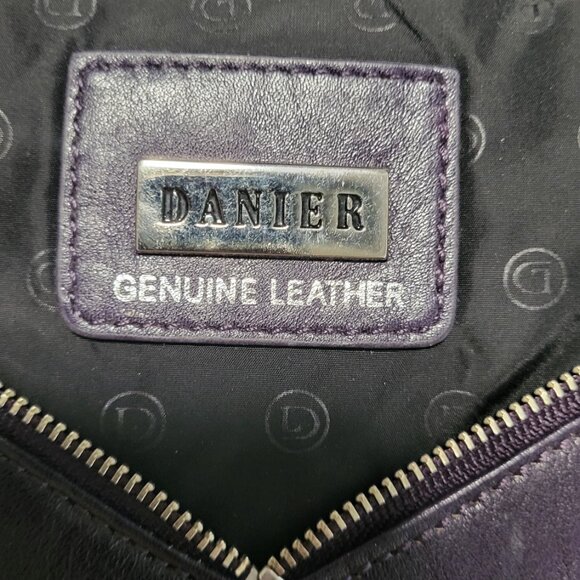 Danier Leather Women's Clutch Purse Black Leather Double Zipper - Picture 4 of 6